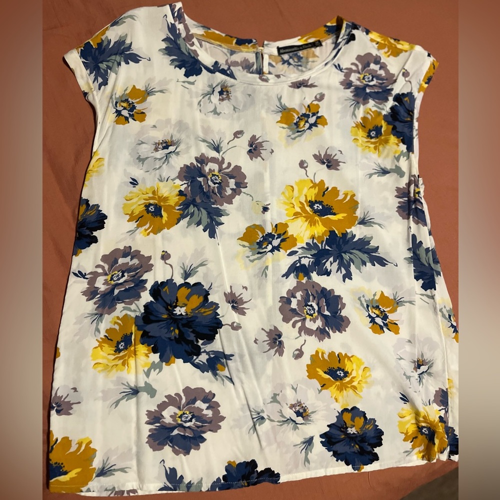 Flower Top 🌸 💐 🌺